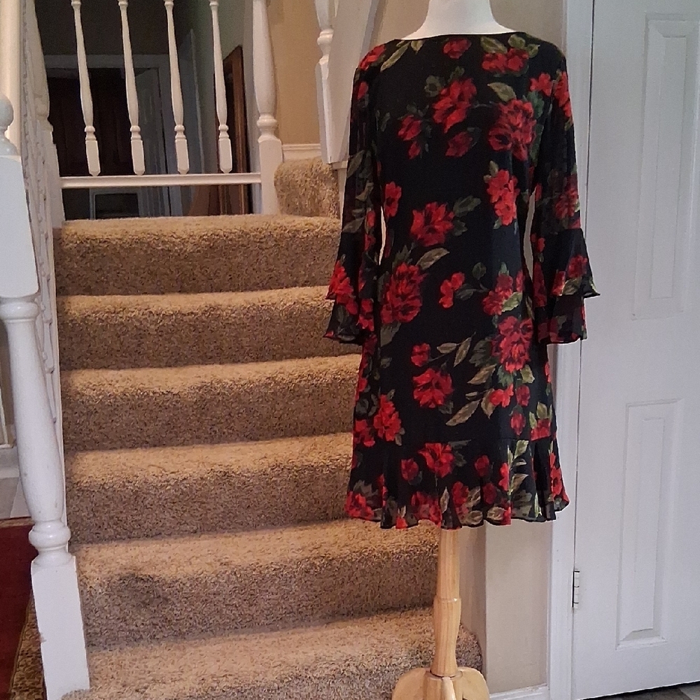 Jessica Howard Black and Red A-line Dress with Bell Sleeves